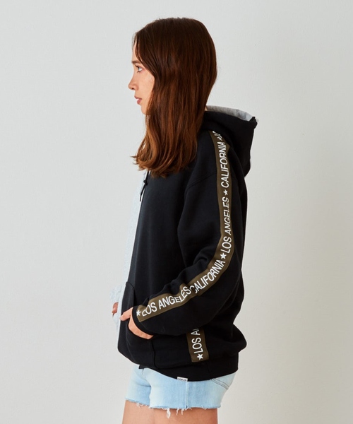 EVENFLOW（イーブンフロー）の「evenflow イーブンフロウ / PANEL LA-CA LINE HOODIE  パネル切り替え プルオーバーパーカー EFS-910（パーカー・メンズ・ネイビー/ベージュ/ブラック/アッシュグレー・SMALL/MEDIUM/LARGE/X-LARGE）」の19枚目の写真