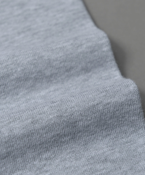 United Athle（ユナイテッドアスレ）の「＃United Athle/ユナイテッドアスレ　10ozクルーネックスウェット（スウェット・メンズ・グリーン/ブラック/パープル/ブラウン/ホワイト/ネイビー/レッド/オリーブ/ブルー/ワイン/グレー/チャコールグレー/ナチュラル・MEDIUM/LARGE/SMALL）」の19枚目の写真