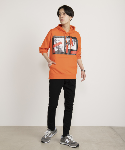 WEGO(ウィゴー)の「WEGO/転写シートプリントプルパーカー(パーカー・メンズ・ブラック/オレンジ/ベージュ/ホワイト・LARGE/MEDIUM)」の21枚目の写真