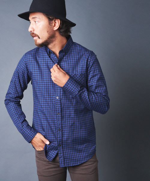Magine(マージン)の「OXFORD GINGHAM CHK B.D SHIRTS L/S オックスフォードギンガムチェックボタンダウンシャツ(シャツ/ブラウス・メンズ・ホワイト/レッド/ブルー・44/46/48)」の2枚目の写真