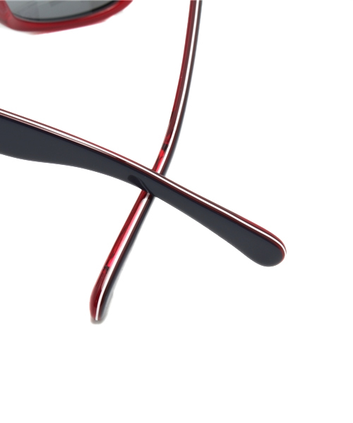 BEAMS（ビームス）の「OAKLEY / Frogskins LX NAVY（サングラス・メンズ・ネイビー・ONE SIZE）」の7枚目の写真