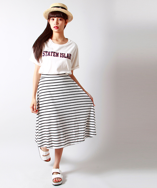 WEGO（ウィゴー）の「WEGO/ミディ丈カットスカート（スカート・レディース・オフホワイト/ホワイト系その他/ブラック/杢グレー/レッド・FREE）」の2枚目の写真