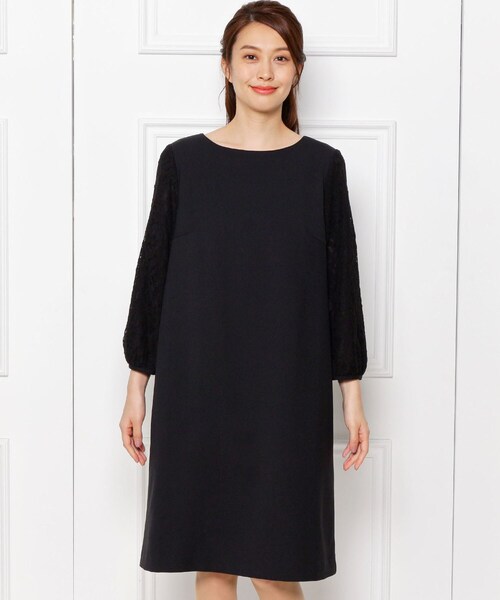 SHOO・LA・RUE（シューラルー）の「【S-LL/洗濯機可】袖レースダブルクロスサックワンピース（ワンピース・レディース・ブラック・01/02/03/04）」の3枚目の写真