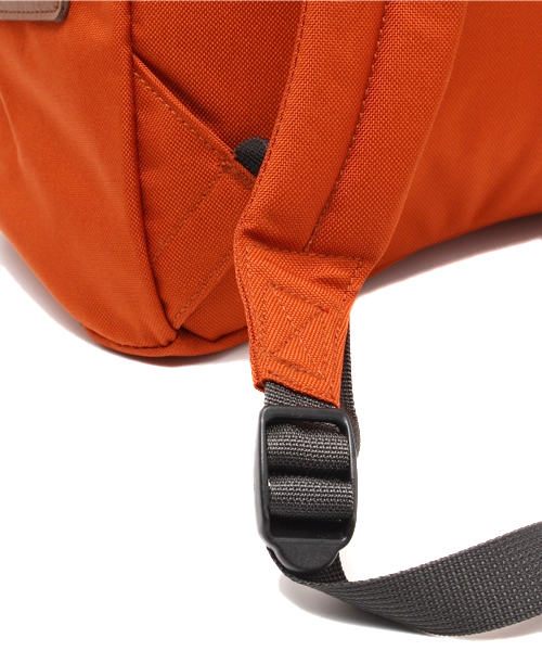 BEAMS BOY(ビームスボーイ)の「Patagonia / Toromiro Pack 22L(バックパック/リュック・レディース・ブラック/オレンジ/ブルー・ONE SIZE)」の10枚目の写真