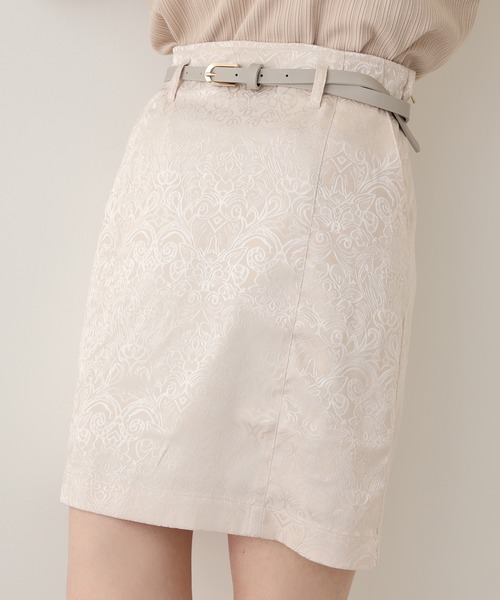 one after another NICE CLAUP(ワンアフターアナザーナイスクラップ)の「ベルト付き台形スカート(スカート・レディース・ベージュ系その他/カーキ/ピンク系その他/ベージュ・FREE)」の4枚目の写真