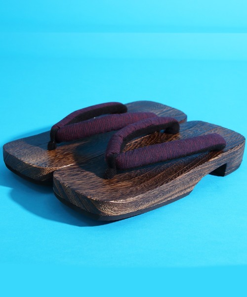 ８(eight)（エイト）の「本格 桐 下駄（和装小物・メンズ・パープル/ドット/チェック/ブルー系その他2/ブルー系その他3/ネイビー/ブルー系その他/グリーン/グレー/ストライプ・MEDIUM/LARGE）」の8枚目の写真