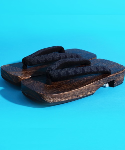 ８(eight)（エイト）の「本格 桐 下駄（和装小物・メンズ・パープル/ドット/チェック/ブルー系その他2/ブルー系その他3/ネイビー/ブルー系その他/グリーン/グレー/ストライプ・MEDIUM/LARGE）」の7枚目の写真