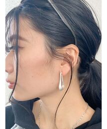 metal tearsピアス