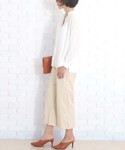 Amulet(アミュレット)の「長袖 シフォンブラウス(シャツ/ブラウス・レディース・ベージュ/ブラック/ホワイト/ピンク/ネイビー・M/XL/L)」の11枚目の写真