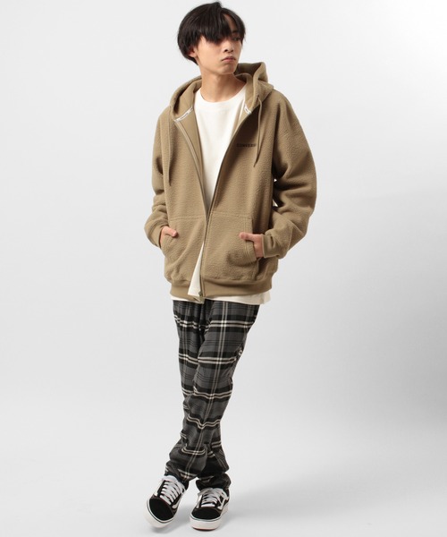 CONVERSE（コンバース）の「【CONVERSE/コンバース】オールスター オーバーサイズ  シープボア 刺繍 ロゴ ジップパーカー/フーディー（パーカー・メンズ・ブラック/ベージュ・M/XL/L）」の17枚目の写真