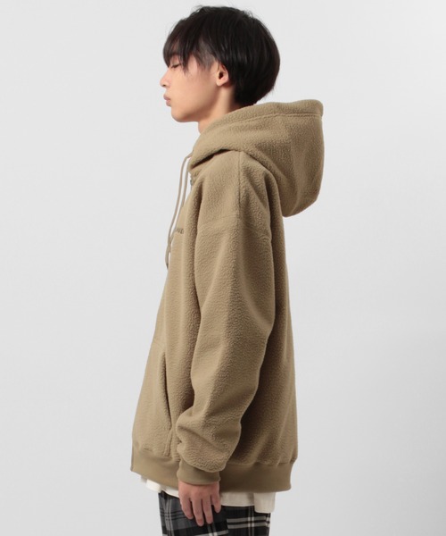 CONVERSE（コンバース）の「【CONVERSE/コンバース】オールスター オーバーサイズ  シープボア 刺繍 ロゴ ジップパーカー/フーディー（パーカー・メンズ・ブラック/ベージュ・M/XL/L）」の6枚目の写真