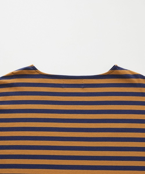 Chaco closet(チャコ クローゼット)の「オーバーサイズドロップショルダーボーダーロンT(Tシャツ/カットソー・レディース・ベージュ/ブラック/ネイビー/オレンジ/ブルー/ピンク/ブラウン/グリーン/レッド/イエロー/グリーン系1/パープル/ホワイト×レッド/ブラック×グレー/オフホワイト/パープル系・FREE)」の20枚目の写真