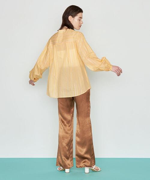 AEWEN MATOPH（イウエン マトフ）の「＜AEWEN MATOPH（イウエン マトフ）＞ラメ ストライプ ボリュームスリーブ ブラウス（シャツ/ブラウス・レディース・オレンジ/ホワイト・FREE）」の4枚目の写真