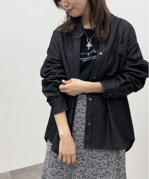 apres jour mignon(アプレジュールミニョン)の「デニムバンドカラーBIGシャツ【ZOZOTOWN限定アイテム】(シャツ/ブラウス・レディース・オフホワイト/ブルー/ブラック・フリー/X-LARGE)」の19枚目の写真