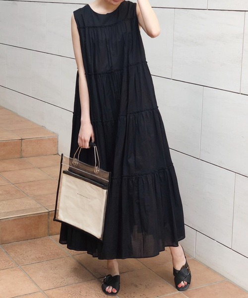 Banner Barrett（バナーバレット）の「ティアードワンピース（ワンピース・レディース・ベージュ/ブラック/グリーン/レッド・38）」の2枚目の写真