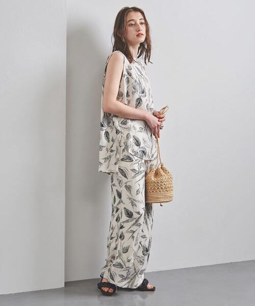 SACRA（サクラ）の「＜SACRA（サクラ）＞モノトーン フラワー イージーパンツ（その他パンツ・レディース・ナチュラル・38/36）」の7枚目の写真