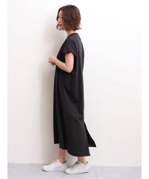 Ungrid（アングリッド）の「ハーフスリーブカットワンピース（ワンピース・レディース・ブラック/パープル/オフホワイト・FREE）」の14枚目の写真