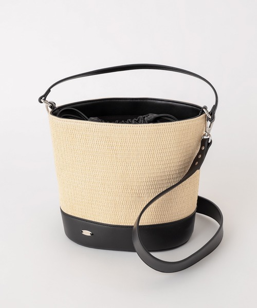 Chico（チコ）の「巾着付きペーパーバケツバック（かごバッグ・レディース・ブラック/アイボリー・FREE）」の3枚目の写真