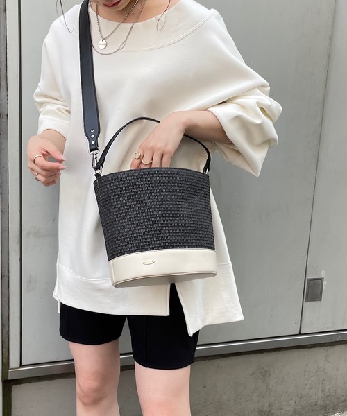 Chico（チコ）の「巾着付きペーパーバケツバック（かごバッグ・レディース・ブラック/アイボリー・FREE）」の7枚目の写真