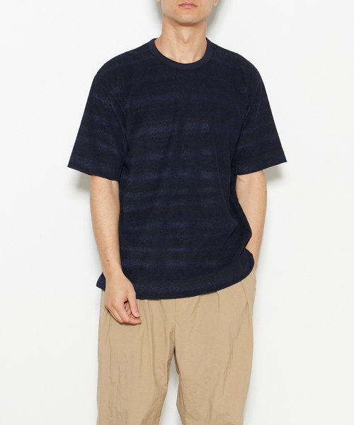 MEN'S MELROSE（メンズメルローズ）の「グラデパイルボーダーTシャツ（Tシャツ/カットソー・メンズ・ライトベージュ/ブルー/グレー・4/2/3）」の3枚目の写真