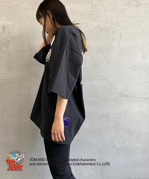 B ONE SOUL（ビーワンソウル）の「【WEB限定】[SEQUENCE BY B-ONE-SOUL/シークエンス] トムとジェリー サークルロゴバックプリントTシャツ（Tシャツ/カットソー・レディース・パープル/ホワイト/ブラック・XL/M/L）」の15枚目の写真