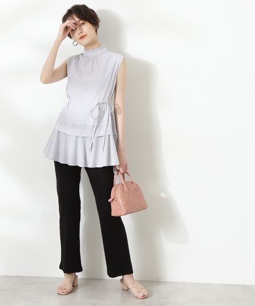 N.(N. Natural Beauty Basic)(エヌエヌナチュラルビューティーベーシック)の「キリピコフリルネックブラウス(シャツ/ブラウス・レディース・ホワイト/グレー系その他/ブラック・MEDIUM)」の6枚目の写真