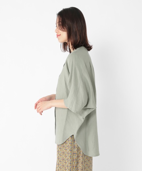 studio CLIP（スタディオクリップ）の「リネンレーヨンドルマンシャツ（シャツ/ブラウス・レディース・ホワイト/ベージュ/カーキ・FREE）」の4枚目の写真