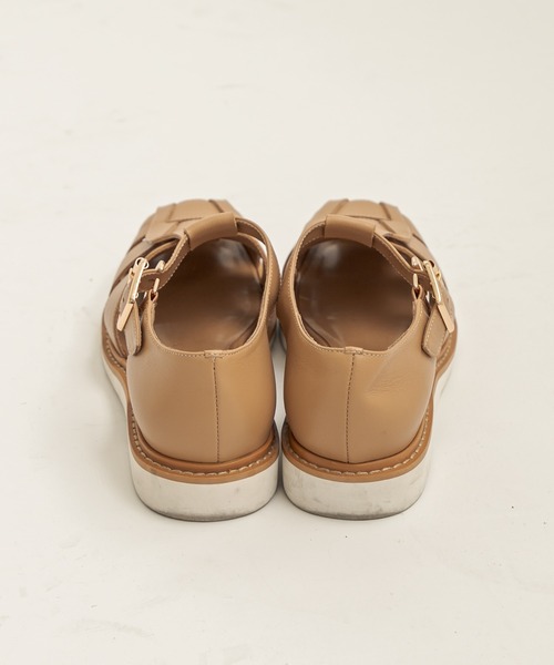 CAPRICIEUX LE'MAGE（カプリシューレマージュ）の「〈WEB・一部店舗限定〉グルカサンダル（サンダル・レディース・ブラック/キャメル・37/39）」の6枚目の写真