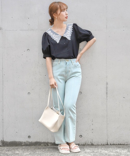 one after another NICE CLAUP(ワンアフターアナザーナイスクラップ)の「【ZOZOTOWN限定】フラワーレース衿ブラウス(シャツ/ブラウス・レディース・オフホワイト/ホワイト系その他/ブラック・FREE)」の6枚目の写真