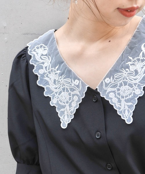 one after another NICE CLAUP(ワンアフターアナザーナイスクラップ)の「【ZOZOTOWN限定】フラワーレース衿ブラウス(シャツ/ブラウス・レディース・オフホワイト/ホワイト系その他/ブラック・FREE)」の9枚目の写真