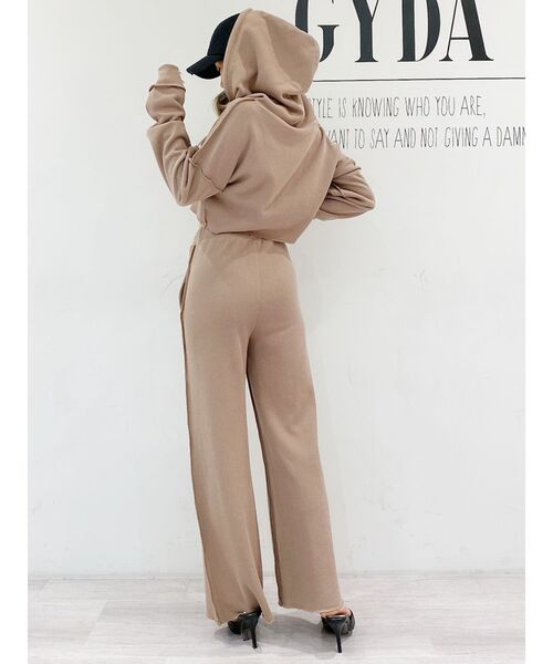 GYDA（ジェイダ）の「ワイドスウェットパンツ（その他パンツ・レディース・ブラック/ベージュ/ブラウン・FREE）」の5枚目の写真