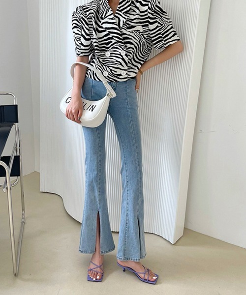 HALEY PESCA(ヘーリーペスカ)の「HALEY PESCA/スクエアトゥ ストラップローヒールサンダル(サンダル・レディース・ホワイト/ブラック/パープル/ピンク・36/38/40)」の9枚目の写真