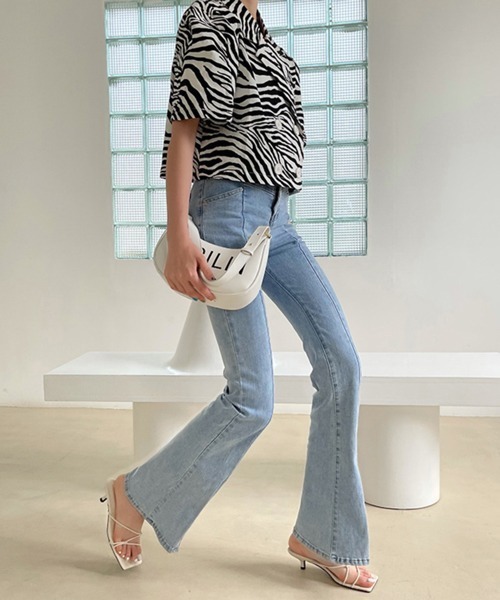 HALEY PESCA(ヘーリーペスカ)の「HALEY PESCA/スクエアトゥ ストラップローヒールサンダル(サンダル・レディース・ホワイト/ブラック/パープル/ピンク・36/38/40)」の16枚目の写真