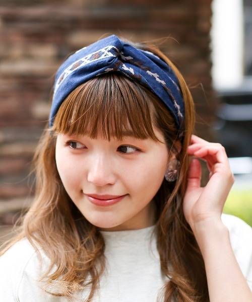 ライン刺繍デニムヘアバンド（ヘアバンド）｜チチカカ（チチカカ