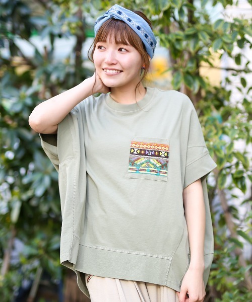 チチカカ(チチカカ)の「ライン刺繍デニムヘアバンド(ヘアバンド・レディース・ブルー/ネイビー・FREE)」の6枚目の写真