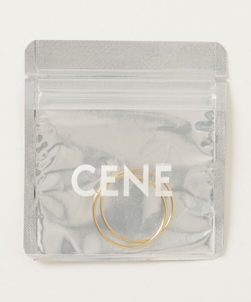 CENE（セネ）の「販売終了【CENE】セネ/[ゴールド]ループピアス厚さ1mm 幅40mm（ピアス（両耳用）・レディース・ゴールド・FREE）」の2枚目の写真
