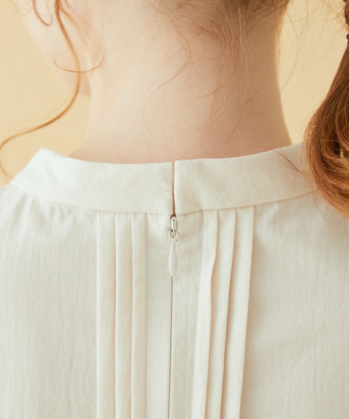 MADEMOISELLE ROPE'（マドモアゼル ロペ）の「袖ボリュームペプラムブラウス（シャツ/ブラウス・レディース・オフホワイト/ピンク系その他2・38）」の14枚目の写真