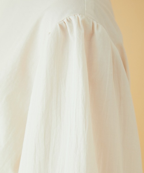 MADEMOISELLE ROPE'（マドモアゼル ロペ）の「袖ボリュームペプラムブラウス（シャツ/ブラウス・レディース・オフホワイト/ピンク系その他2・38）」の15枚目の写真