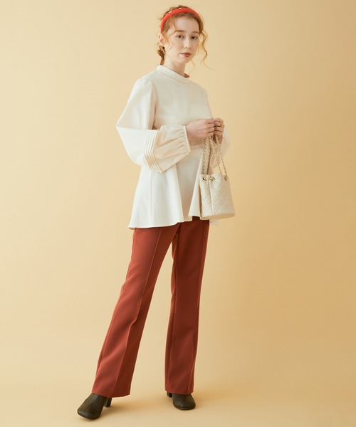 MADEMOISELLE ROPE'（マドモアゼル ロペ）の「袖ボリュームペプラムブラウス（シャツ/ブラウス・レディース・オフホワイト/ピンク系その他2・38）」の16枚目の写真