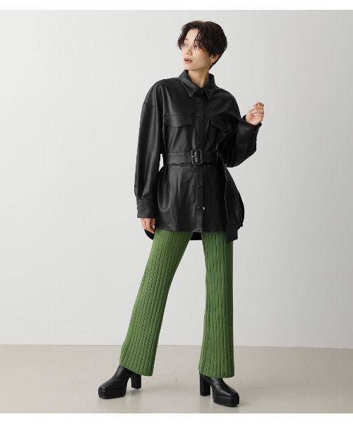 AZUL by moussy（アズールバイマウジー）の「FAUX LEATHER SHIRT JACKET/フェイクレザーシャツジャケット（その他アウター・レディース・ブラック/ダークグリーン・SMALL/MEDIUM）」の10枚目の写真