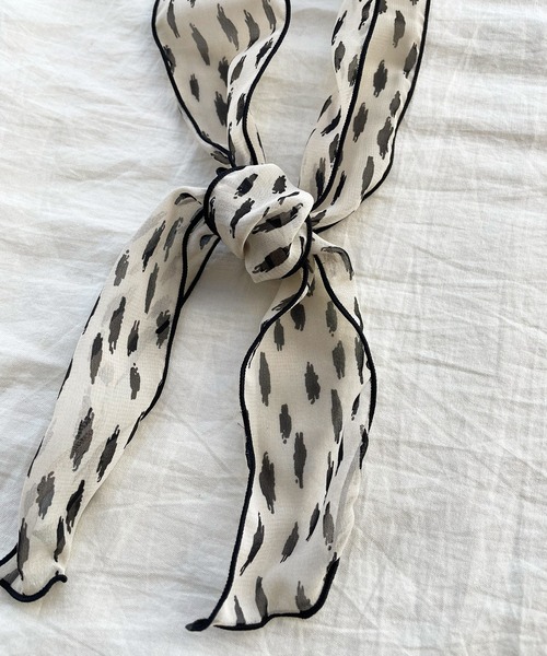 kutir(クティール)の「シアースカーフ(バンダナ/スカーフ・レディース・ブラック/グレー/オフホワイト/カーキ/アイボリー/ライトブラウン/モカ・FREE)」の20枚目の写真