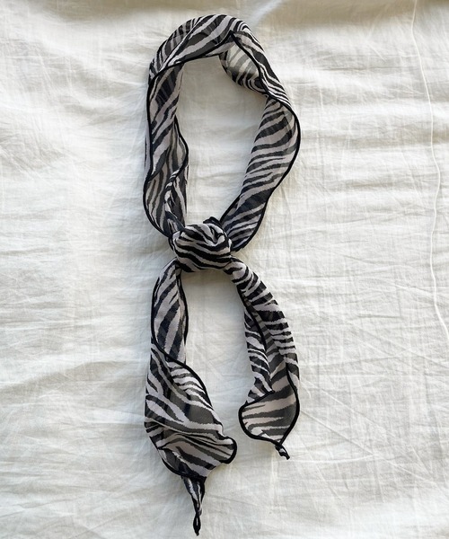 kutir(クティール)の「シアースカーフ(バンダナ/スカーフ・レディース・ブラック/グレー/オフホワイト/カーキ/アイボリー/ライトブラウン/モカ・FREE)」の14枚目の写真