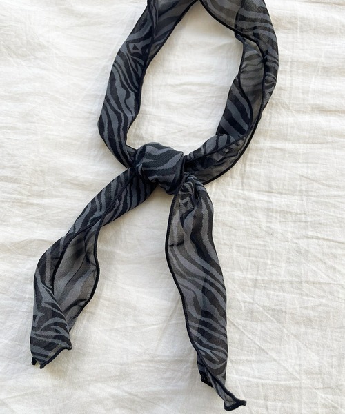 kutir(クティール)の「シアースカーフ(バンダナ/スカーフ・レディース・ブラック/グレー/オフホワイト/カーキ/アイボリー/ライトブラウン/モカ・FREE)」の9枚目の写真