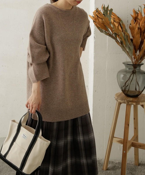 URBAN RESEARCH DOORS（アーバンリサーチドアーズ）の「ハミルトンウールチュニックニット（ニット/セーター・レディース・グレー/モカ・ONE）」の13枚目の写真