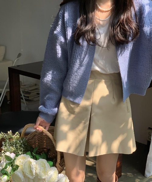 mood for a day（ムードフォーアデイ）の「loco cardigan / ボリュームニットカーディガン（カーディガン/ボレロ・レディース・アイボリー/ブラック/ブルー・FREE）」の3枚目の写真