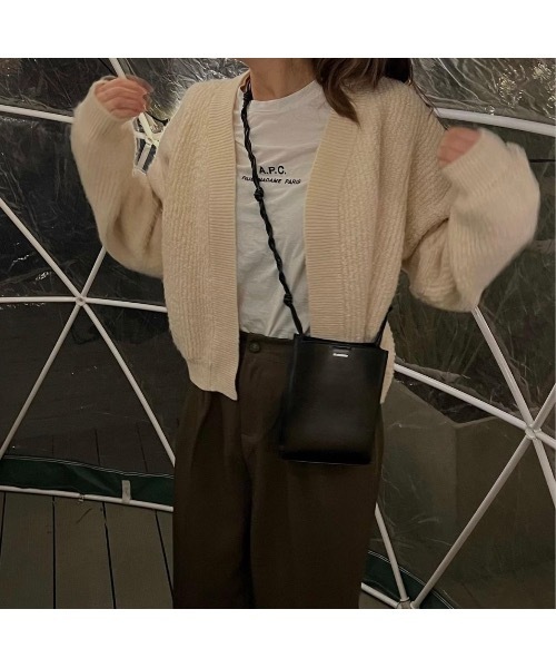 mood for a day（ムードフォーアデイ）の「loco cardigan / ボリュームニットカーディガン（カーディガン/ボレロ・レディース・アイボリー/ブラック/ブルー・FREE）」の4枚目の写真