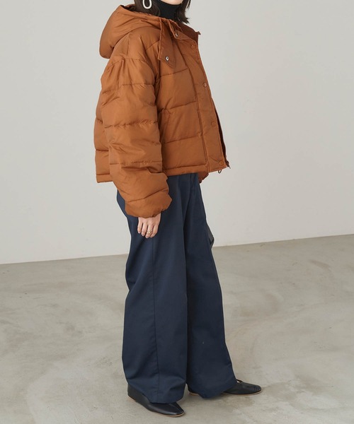 Chaco closet（チャコ クローゼット）の「中綿 オーバーサイズ ショートパファーブルゾン（ダウンジャケット/コート・レディース・ベージュ/キナリ・FREE）」の12枚目の写真