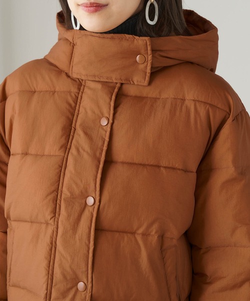 Chaco closet（チャコ クローゼット）の「中綿 オーバーサイズ ショートパファーブルゾン（ダウンジャケット/コート・レディース・ベージュ/キナリ・FREE）」の16枚目の写真