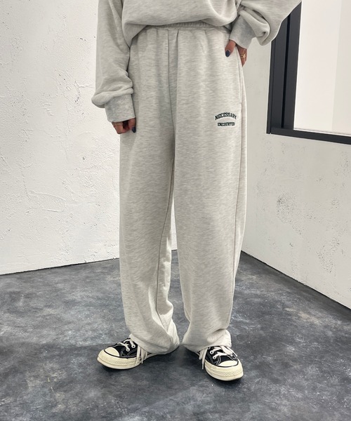 apres jour mignon(アプレジュールミニョン)の「刺繍ロゴ入りスウェットパンツ【SETUP可能】【ZOZOTOWN限定アイテム】(スウェットパンツ・レディース・ナチュラル/ダークグリーン/ブラック/パープル・SMALL/X-LARGE/MEDIUM)」の15枚目の写真