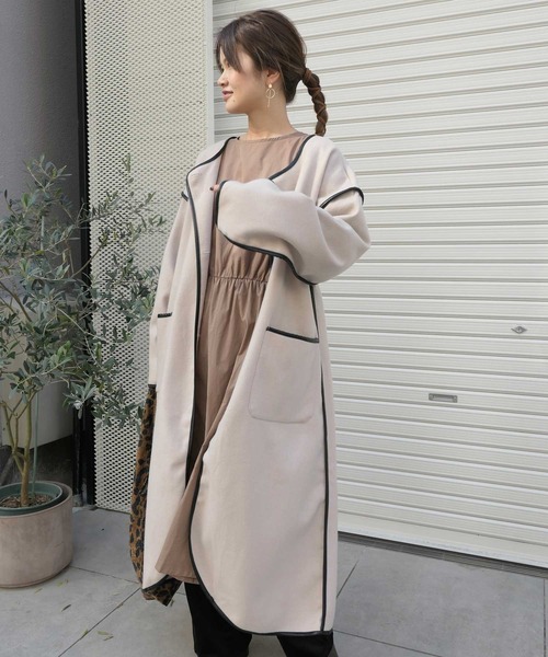 CORNERS（コーナーズ）の「フェイクレザーパイピングロングコート（ノーカラーコート・レディース・ブラウン/ベージュ・FREE）」の21枚目の写真